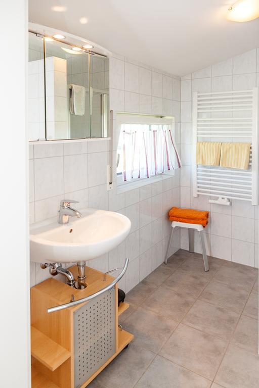 Haus Lindenfeld Apartment Ruhstorf an der Rott Екстериор снимка